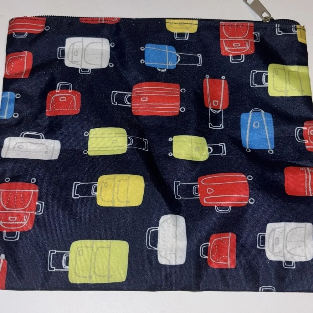 Source Unknown Multicolor Travel Cosmetic Bag